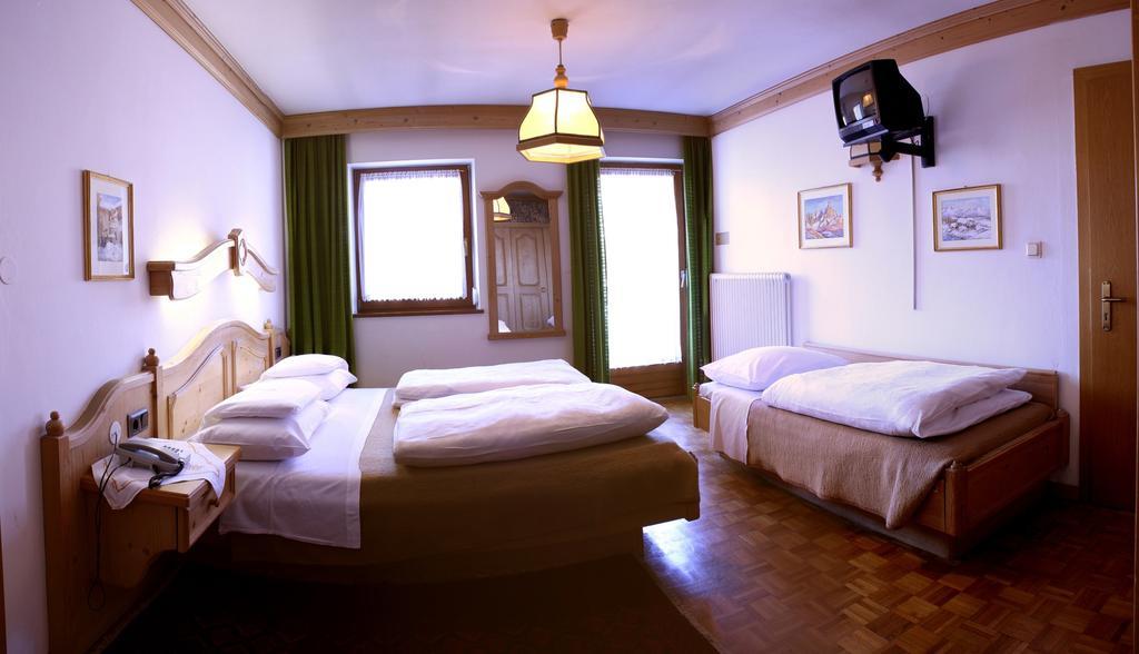 Hotel Dolomiti Madonna Ortisei Extérieur photo
