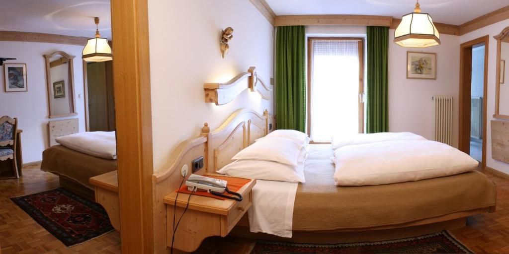 Hotel Dolomiti Madonna Ortisei Chambre photo